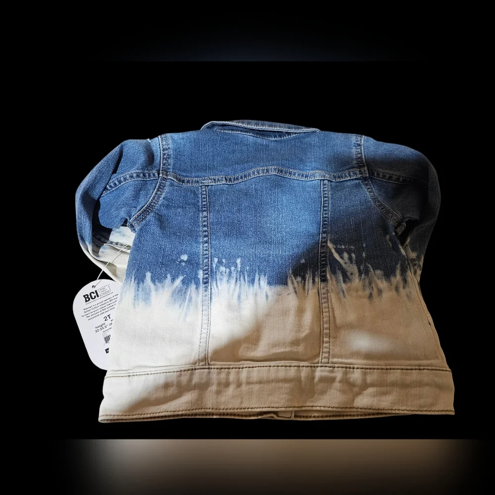 NWT Kids Blue and‎ White Denim Jacket SIZE 2T